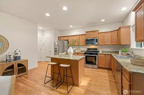 Kitchen - 4150 240th Pl SE, Bothell, WA 98021 photo 2 of 3