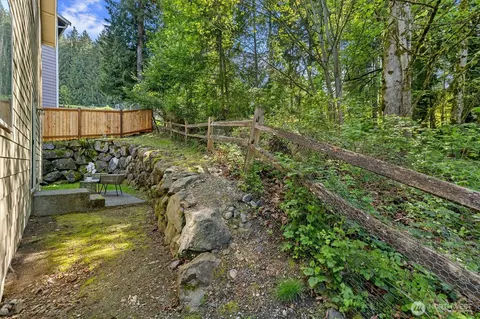 Exterior - 4150 240th Pl SE, Bothell, WA 98021 photo 7 of 7