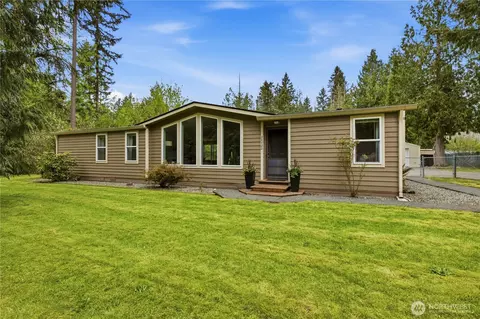 24720 SE 380th St, Enumclaw, WA 98022