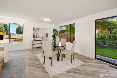 Dining - 20027 106th Ave NE, Bothell, WA 98011 photo 1 of 3