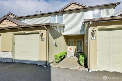 418 17th St SE #1D, Auburn, WA 98002