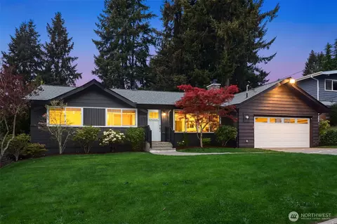 15238 NE 3rd Pl, Bellevue, WA 98007