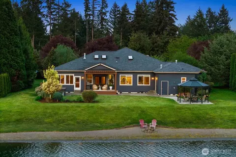 8405 Ski View Ln SW, Olympia, WA 98512