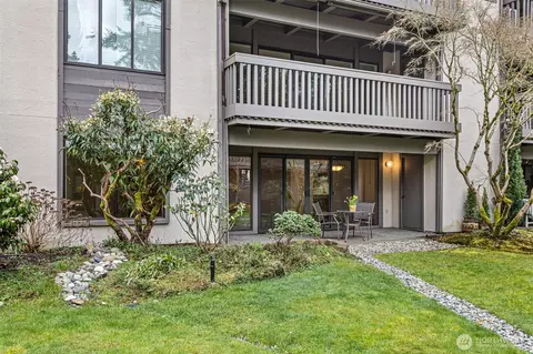 1602 NE 140th St #N2, Seattle, WA 98125