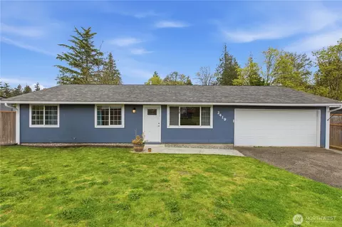2419 Carlsbad Ct, Puyallup, WA 98374