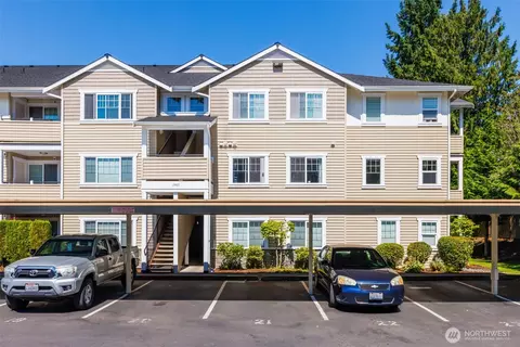 13405 97th Ave E #205, Puyallup, WA 98373