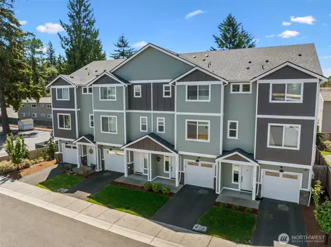 115 SW 181st Pl #C11, Normandy Park, WA 98166