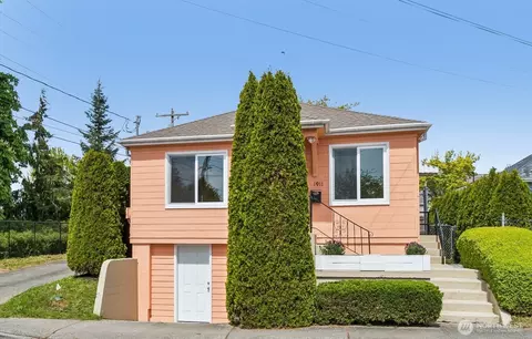 1911 13th St, Everett, WA 98201