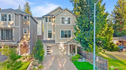 23205 89th Ave W #8, Edmonds, WA 98026
