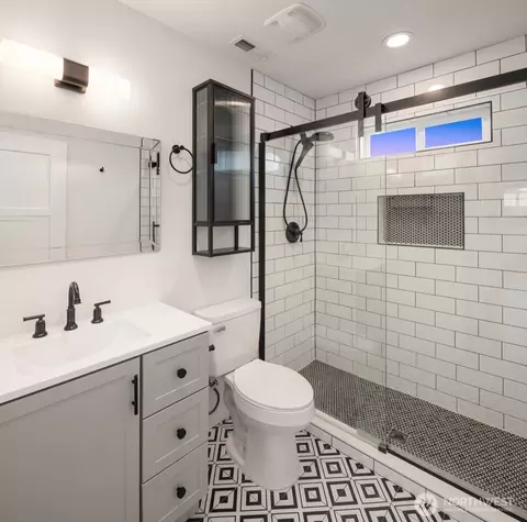 Bath - 3017 15th Ave S, Seattle, WA 98144 photo 2 of 2