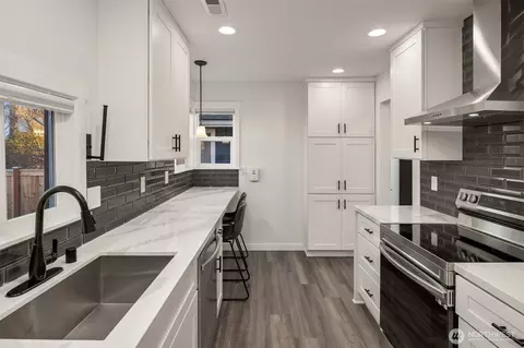 Kitchen - 3017 15th Ave S, Seattle, WA 98144 photo 3 of 4