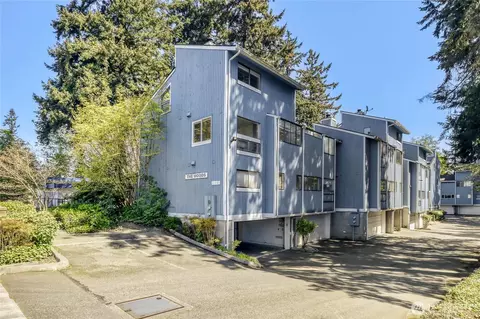 21021 76th Ave W #2, Edmonds, WA 98026