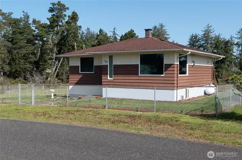 190 W Veterans Ave, Westport, WA 98595