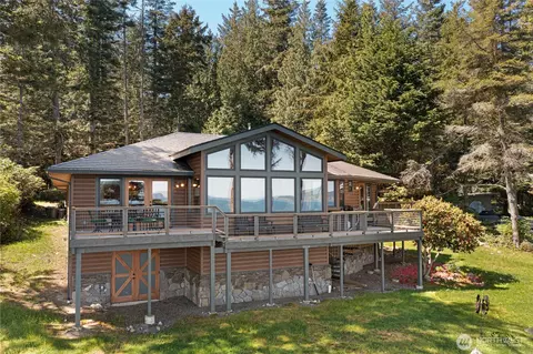 1378 San Juan Dr, San Juan Island, WA 98250