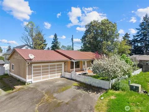 4051 S 38th St, Tacoma, WA 98409