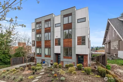 9266 50th Ave S #C, Seattle, WA 98118