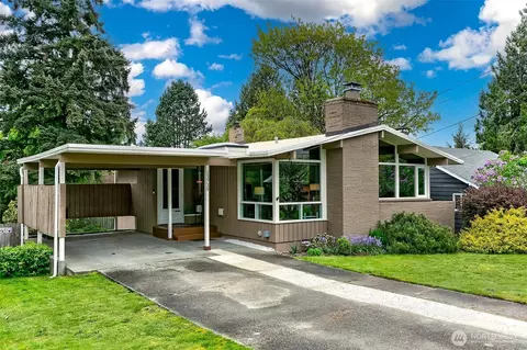 13739 36th Ave NE, Seattle, WA 98125