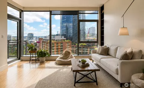 820 Blanchard St #1103, Seattle, WA 98121