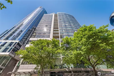 820 Blanchard St #1103, Seattle, WA 98121