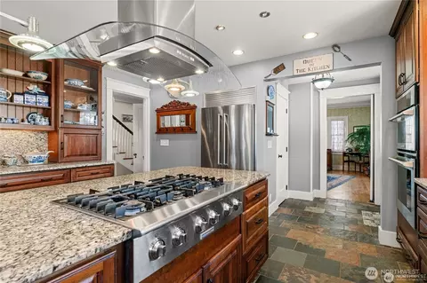 Kitchen - 612 E Birch St, Waterville, WA 98858 photo 6 of 11