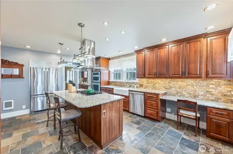 Kitchen - 612 E Birch St, Waterville, WA 98858 photo 10 of 11