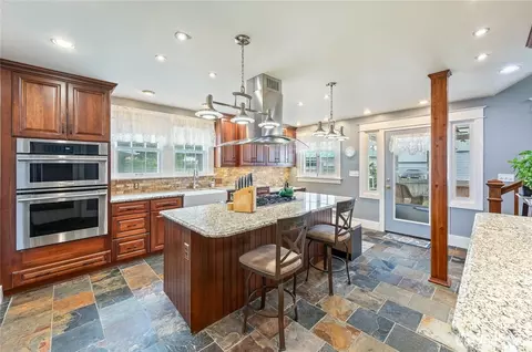 Kitchen - 612 E Birch St, Waterville, WA 98858 photo 9 of 11
