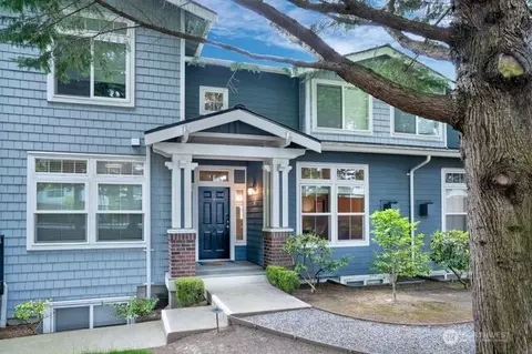 8904 123rd Ln NE #8904, Kirkland, WA 98033