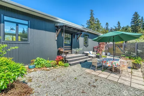 Exterior - 183 Spruce St, Eastsound, WA 98245 photo 1 of 11