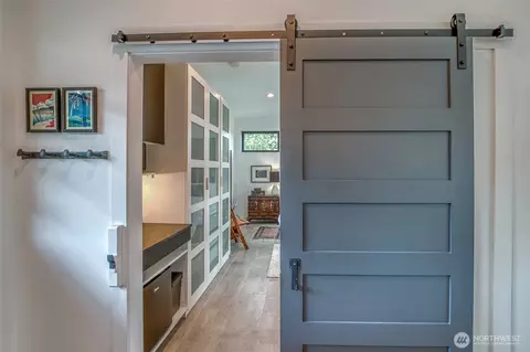 Entry Way - 183 Spruce St, Eastsound, WA 98245 photo 2 of 3