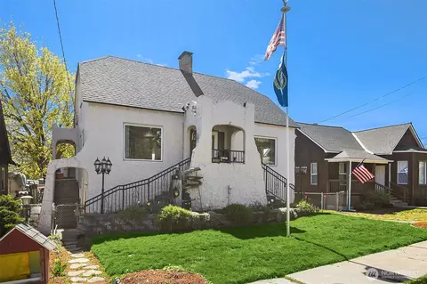 109 W 3rd St, Cle Elum, WA 98922