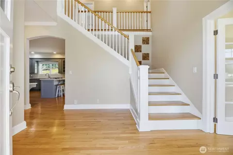 Entry Way - 40109 278th Ave SE, Enumclaw, WA 98022 photo 1 of 2