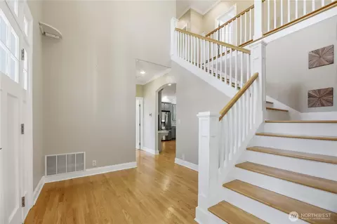 Entry Way - 40109 278th Ave SE, Enumclaw, WA 98022 photo 2 of 2