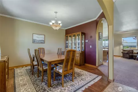 Dining - 1972 Gemstone Dr, Walla Walla, WA 99362 photo 2 of 3