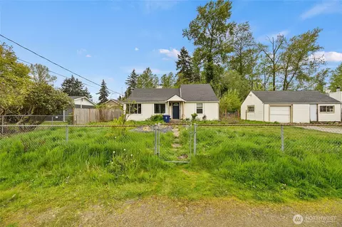 9126 E G St, Tacoma, WA 98445