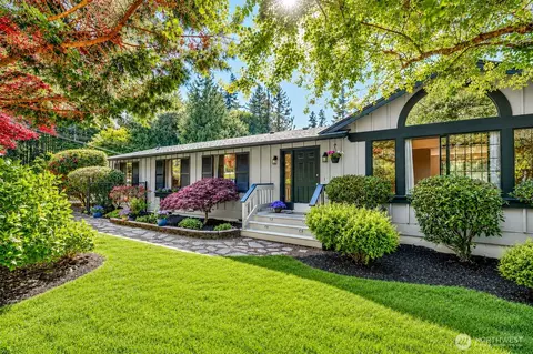 3806 NW Orilla St, Poulsbo, WA 98370