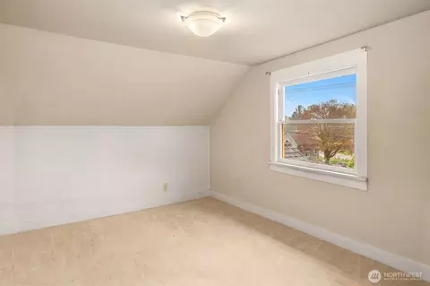 Bedroom - 4501 S 4th Ave, Everett, WA 98203 photo 6 of 6