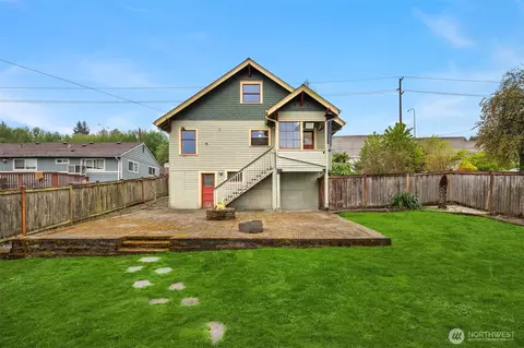 Exterior - 4501 S 4th Ave, Everett, WA 98203 photo 3 of 8