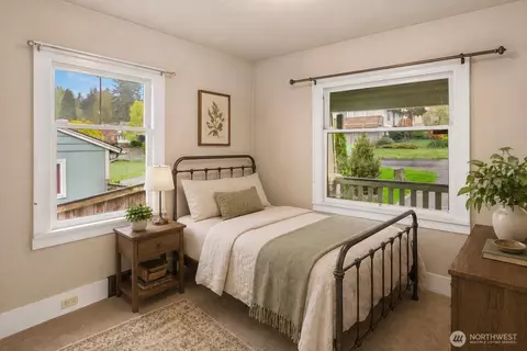 Bedroom - 4501 S 4th Ave, Everett, WA 98203 photo 1 of 6