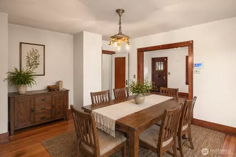 Dining - 4501 S 4th Ave, Everett, WA 98203 photo 3 of 5