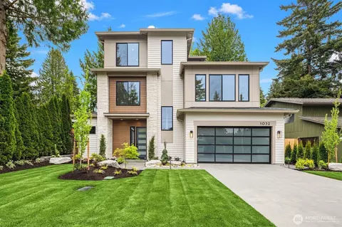 1032 107th Ave SE, Bellevue, WA 98004