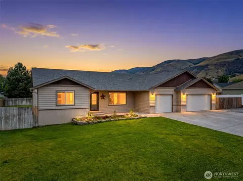 21 Ambrosia Ln, Malaga, WA 98828