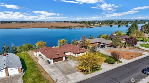306 N Crestview Dr, Moses Lake, WA 98837