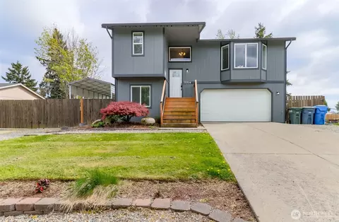22204 Cedarview Dr E, Bonney Lake, WA 98391