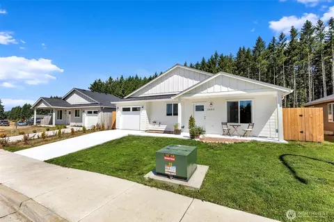 Exterior - 2003 Apple Rd, Winlock, WA 98596 photo 2 of 8