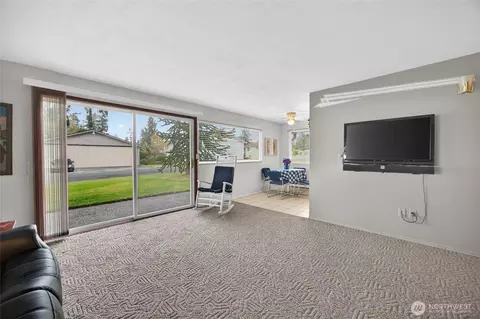 Living - 361 Salal Way, Sequim, WA 98382 photo 3 of 3