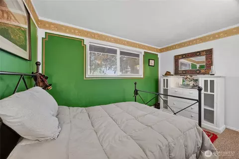 Bedroom - 361 Salal Way, Sequim, WA 98382 photo 4 of 6