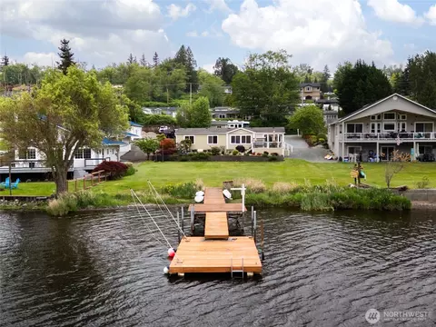 24160 N West View Rd, Mount Vernon, WA 98274