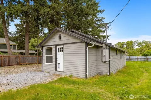 Exterior - 135 171st St E, Spanaway, WA 98387 photo 2 of 6
