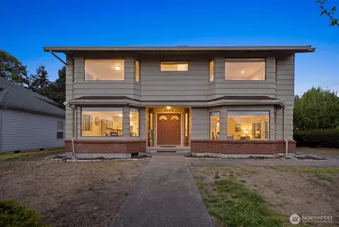 4101 Browns Point Blvd NE, Tacoma, WA 98422