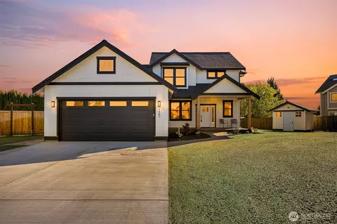 5907 Birdseye Ct, Ferndale, WA 98248
